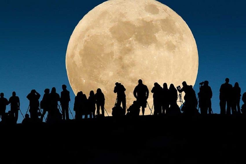 Breathtaking: Don’t Miss Out On The First Full Moon In 29 Days!