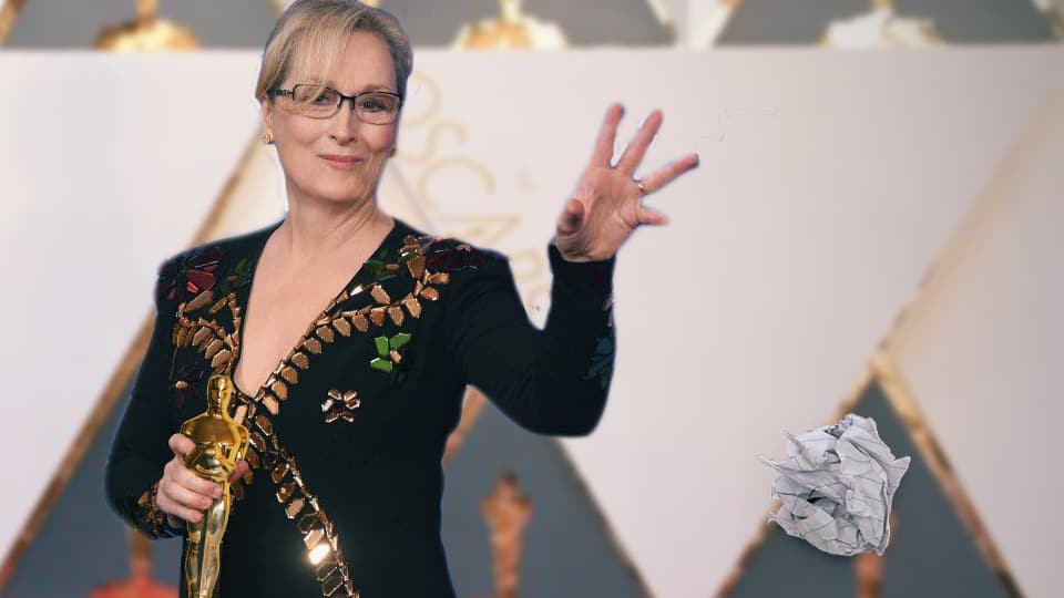 Meryl Streep Seen Throwing Away Plans For House Made Entirely Of Oscar Statues