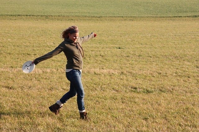 One Member Of Frisbee Group Clearly Doesn’t Do This Much