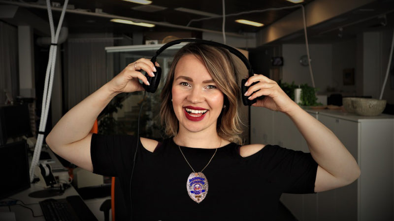 Podcasters Solve More Murders Than Police, Receive State Issued Badges And Guns